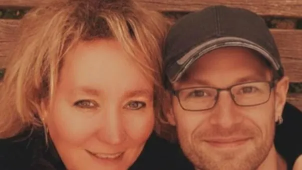 Pascal und Stephanie, ein Paar aus der Dich-mit-Stich-Community